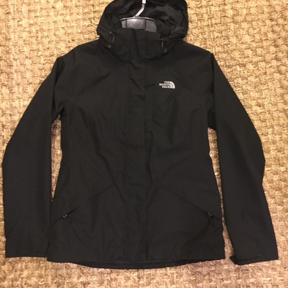 Women’s north face 2 in 1 jacket
